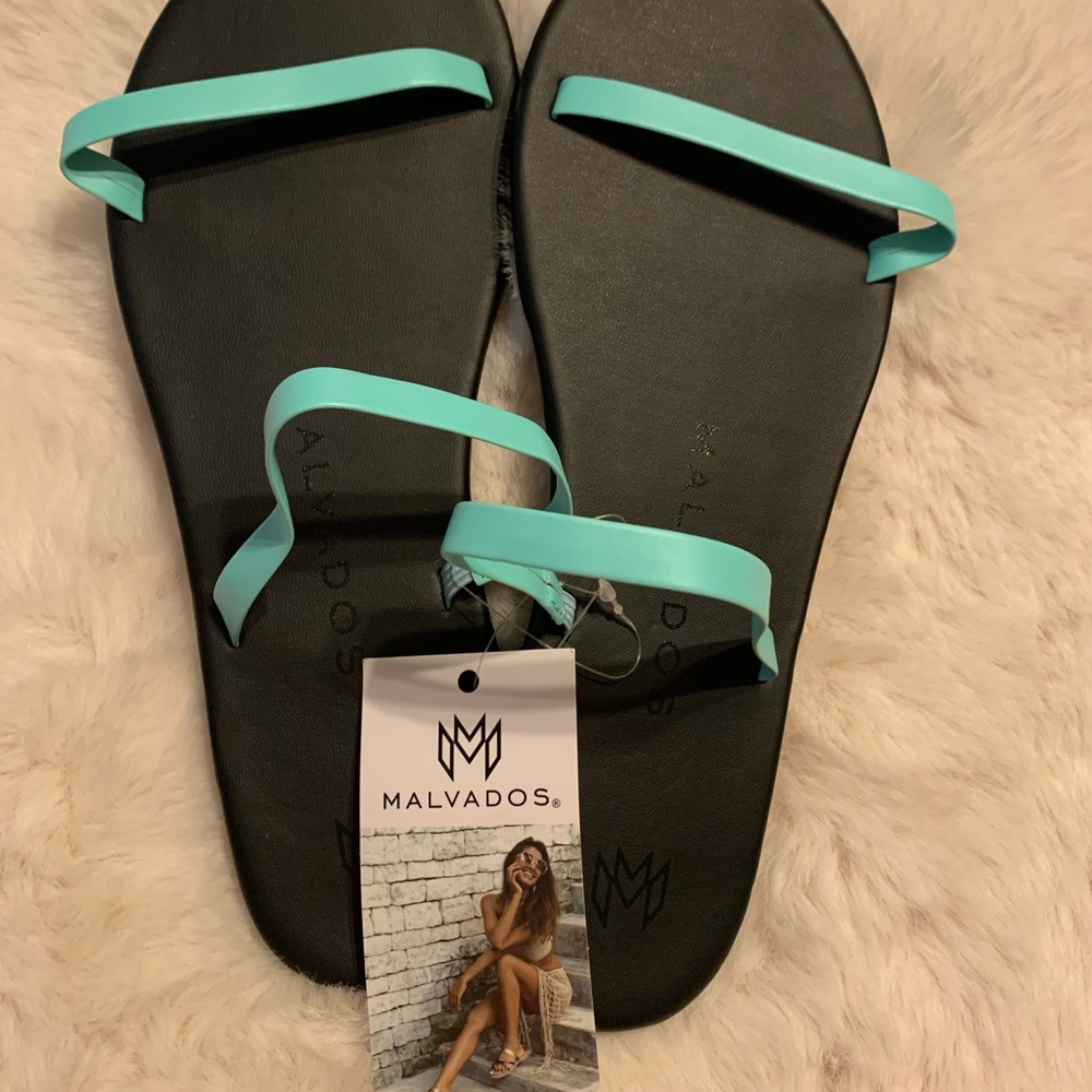 Strappy sandal